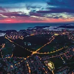 Beautiful In * بولا
