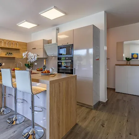 Stunning In Holiday home Pula