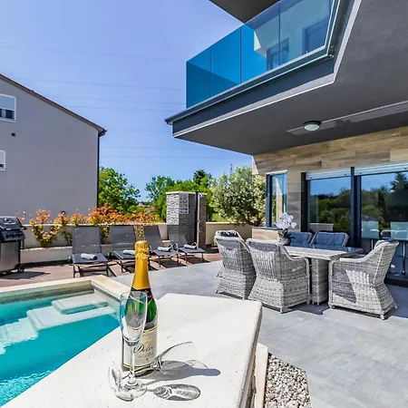 Stunning In Holiday home