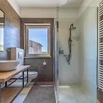 Beautiful In * Pula