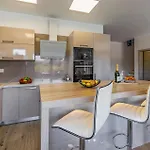 Beautiful In Holiday home *