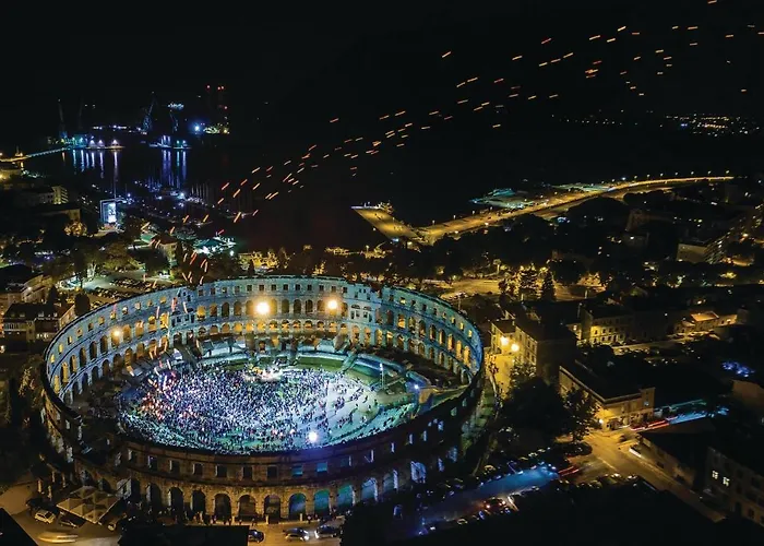 Stunning In Holiday home