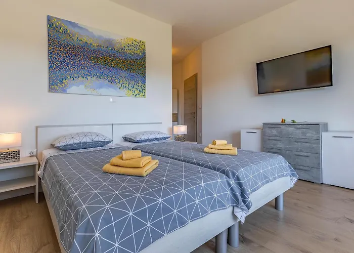 Holiday home Stunning In Pula