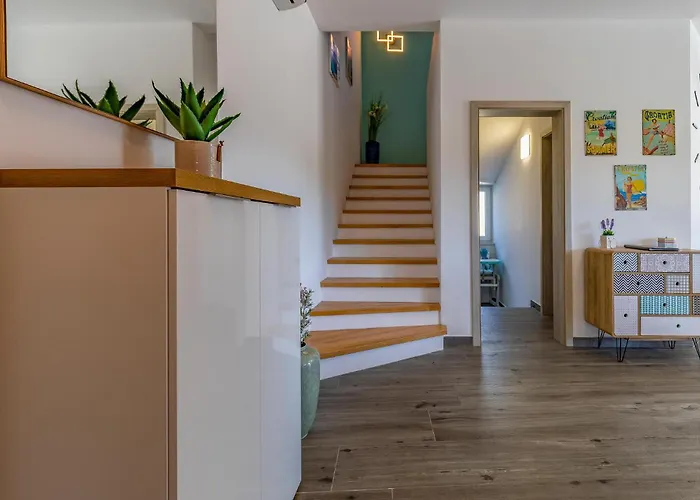 Holiday home Stunning In Pula