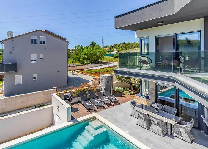 Stunning In Holiday home *